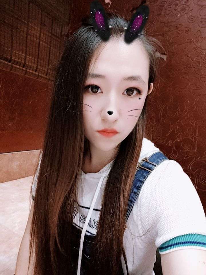 西安会吸会夹的小可爱